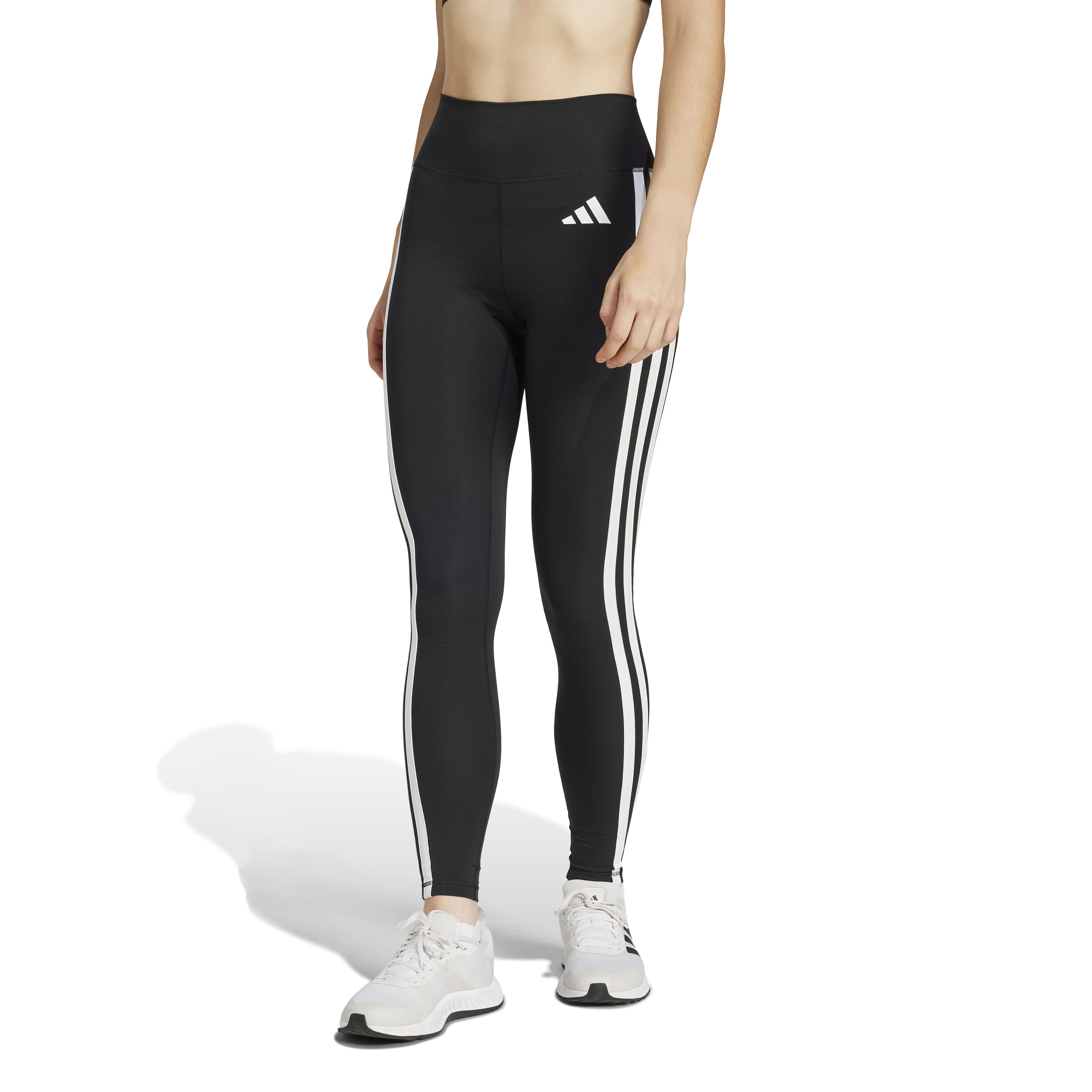 JD6545_3_APPAREL_On Model_Standard View_white